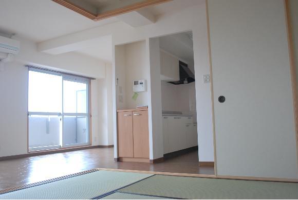 足立マンション2番館