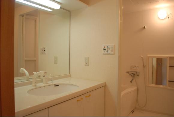 足立マンション2番館